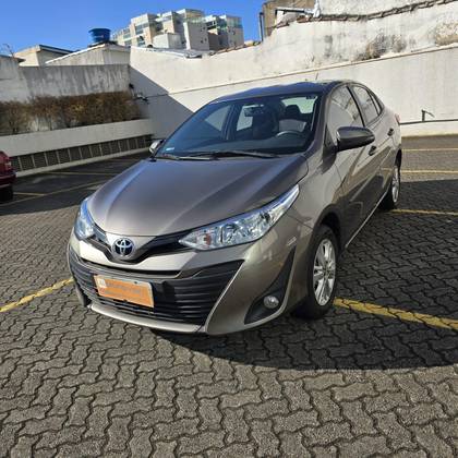 TOYOTA YARIS 1.5 16V FLEX XS MULTIDRIVE TOYOTA YARIS 1.5 16V FLEX XS MULTIDRIVE